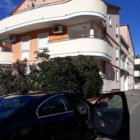 Marina & Luka Apartment Povljana Exterior foto
